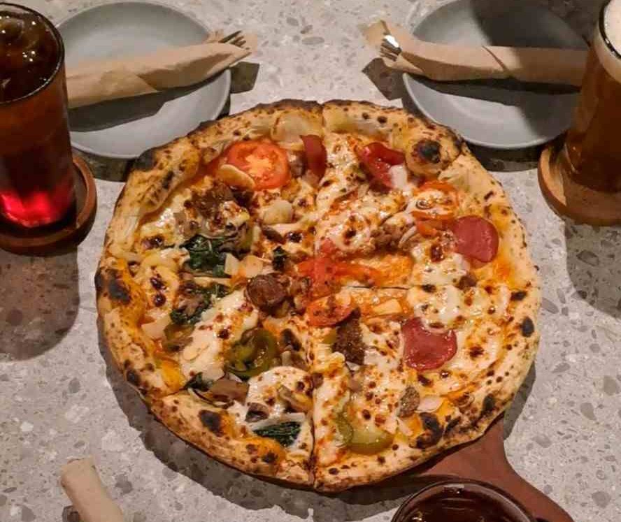 L'Union Pizza Jogja: A Place to Hang Out and Be an Impromptu Chef