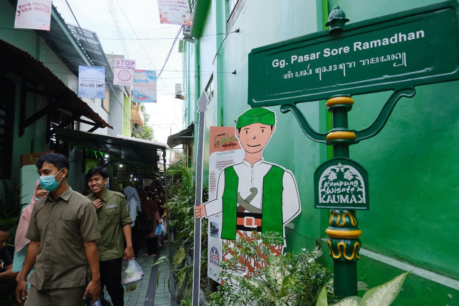 Pasar Sore Ramadhan Pertama di Yogyakarta, Terletak di Gang Perkampungan Kauman